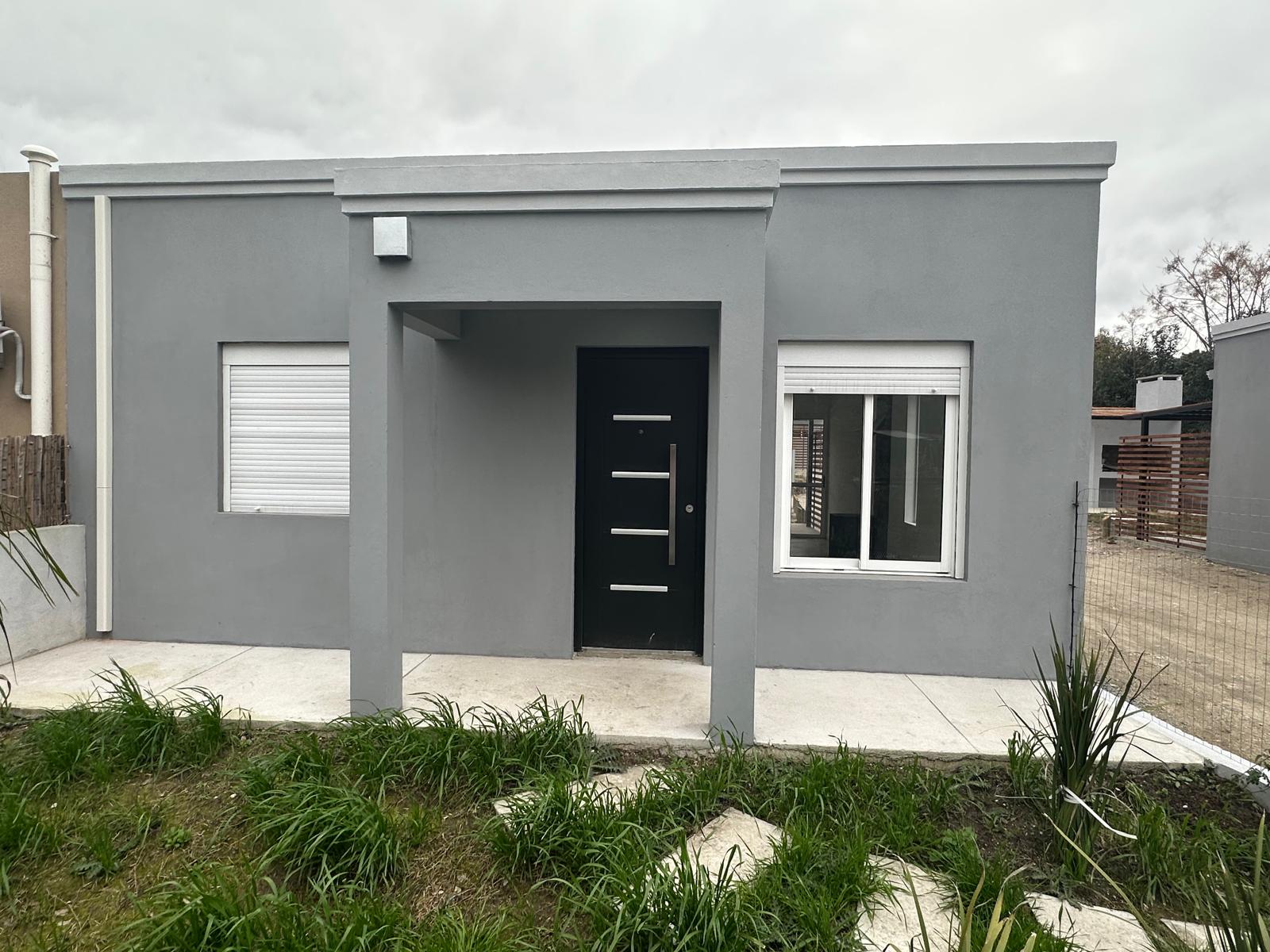 EXCELENTE CASA A ESTRENAR